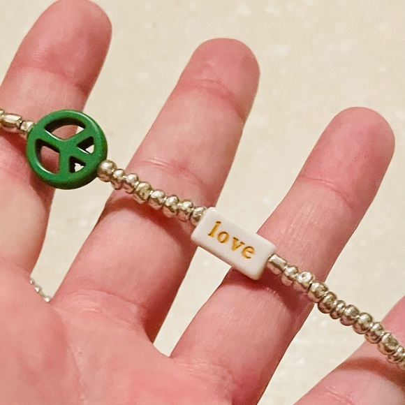 Phone String! ☮️ - Picture 7 of 7